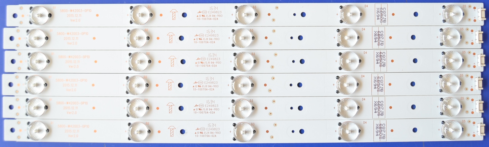 LB/42INC/CHINA/SKYWORTH LED BACKLAIHT ,5800-W42003-0P10,6x5 diod ,3v ,380mm
